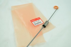 Brand new genuine OEM 1997-2001 Honda CRV engine oil dipstick 15650-P3F-A00